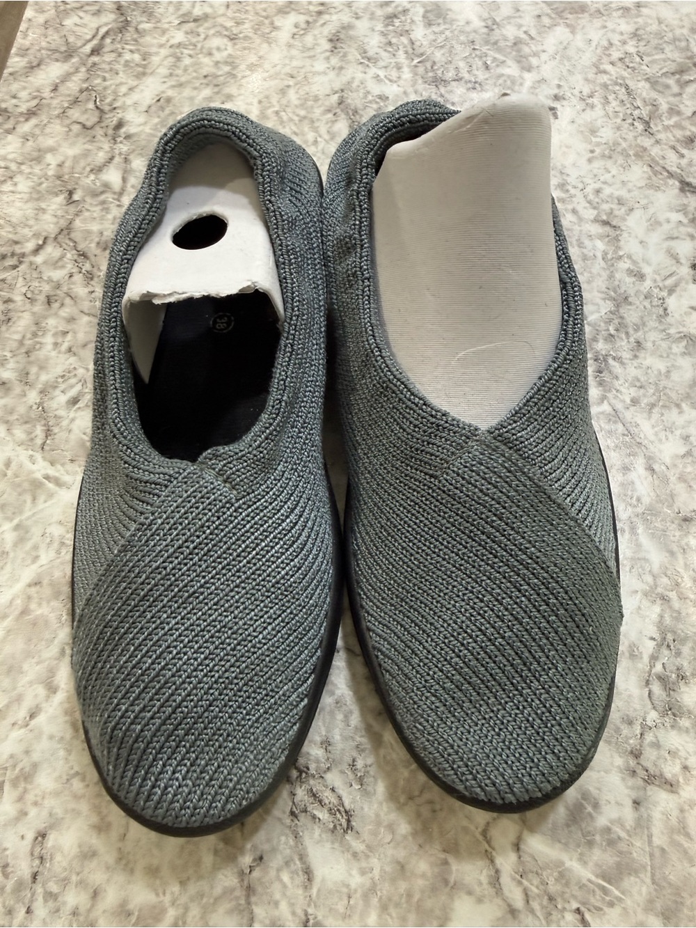 WOMEN'S Arcopedico 1701-18 MAILU TITANIUM Knit Shoes EUR 38 US 7.5